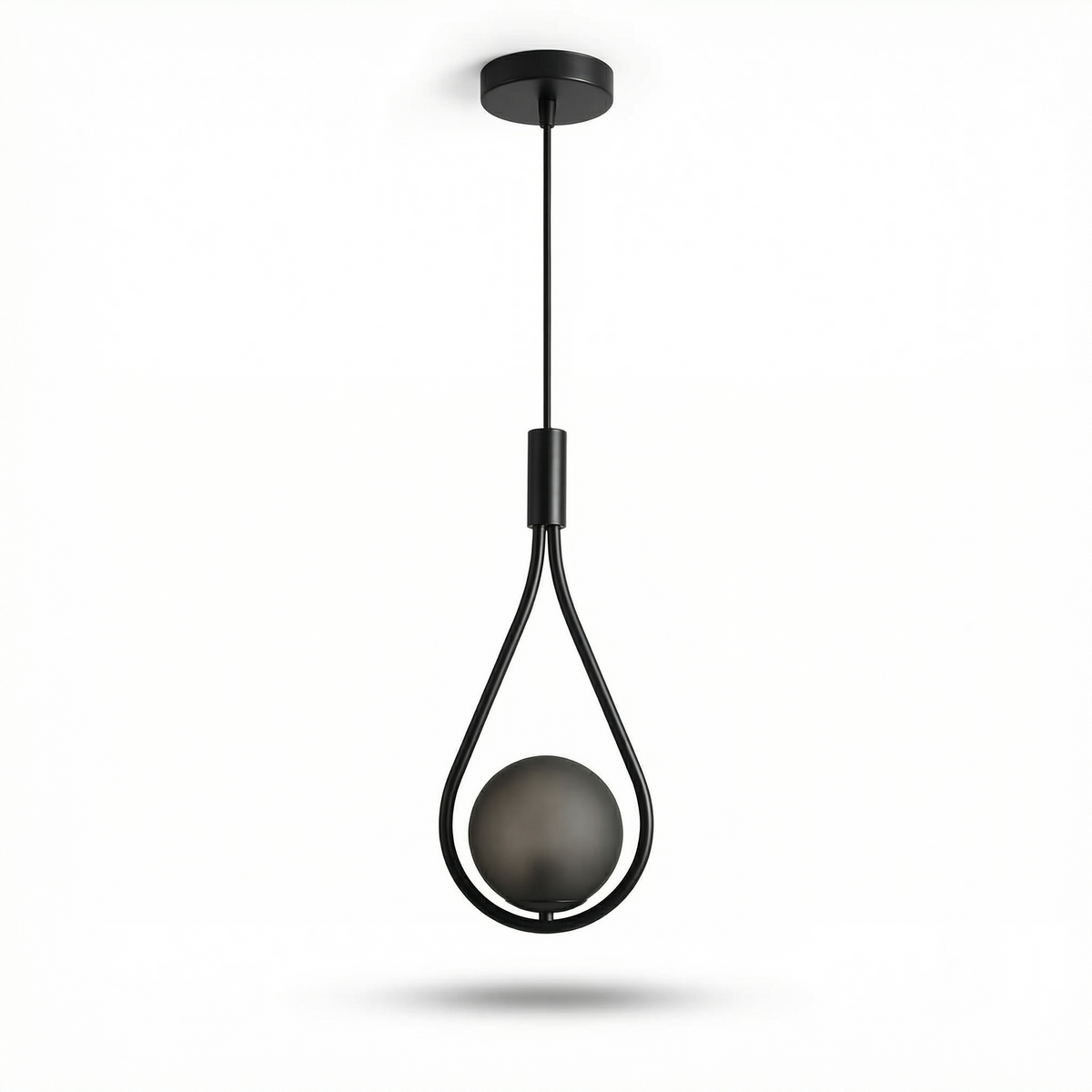 Gelira suspension, fond blanc