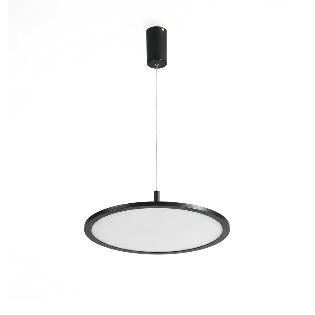 Araneva suspension, fond blanc