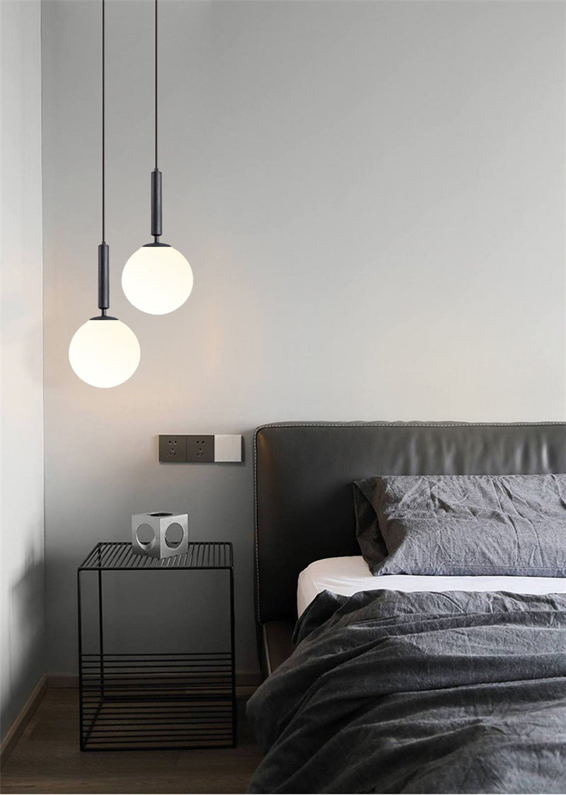 Opalia fil noir corps noir