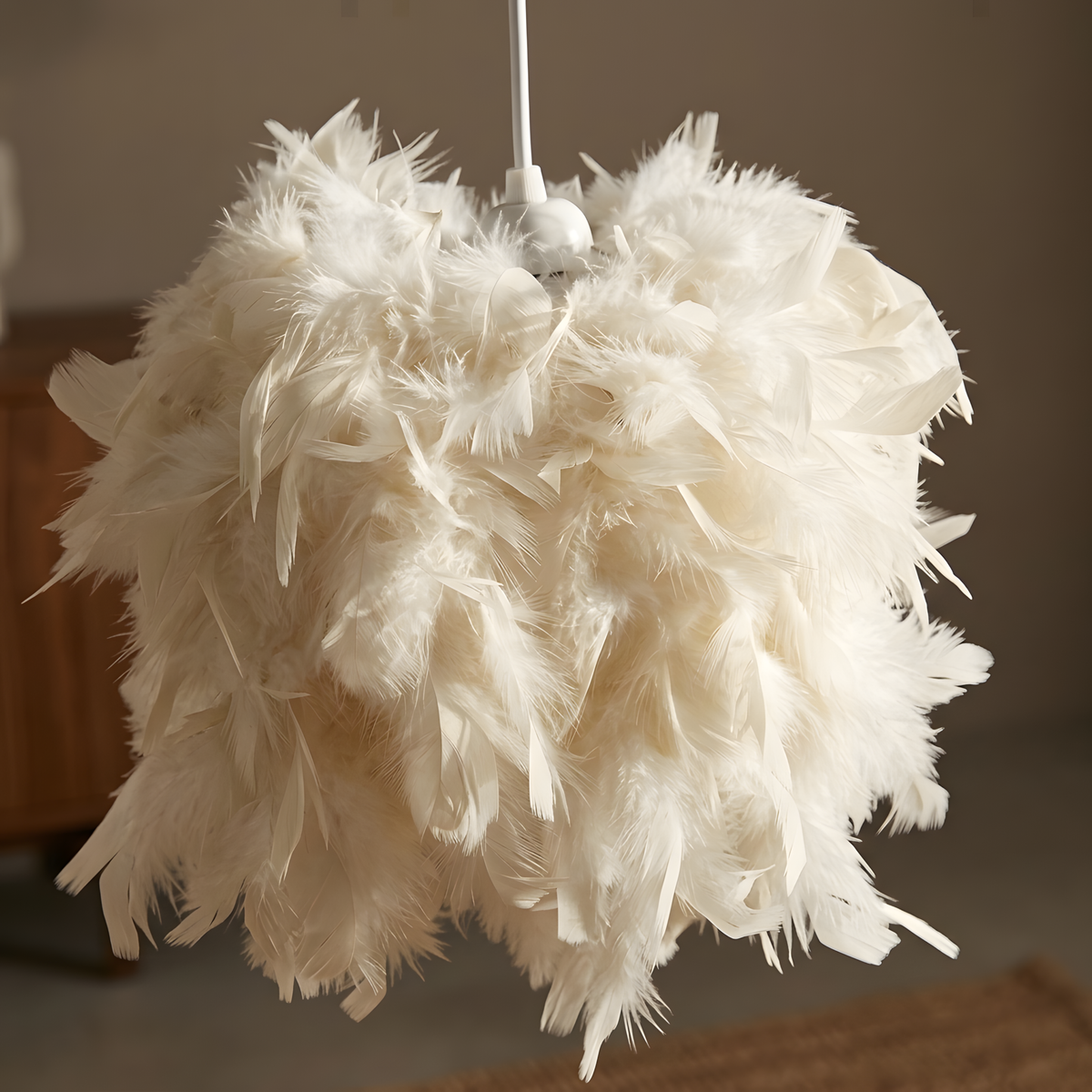 Chryssea suspension plumes blanches, coin lecture