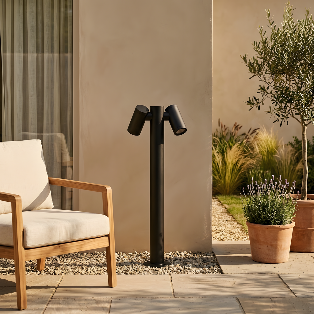 Coriasca lampadaire extérieur jour, lumière éteinte
