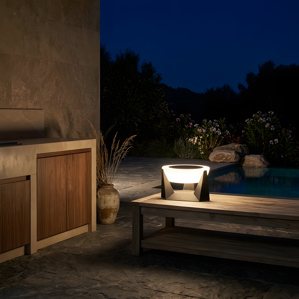 Daliasta lampe à poser extérieure ambiance du soir