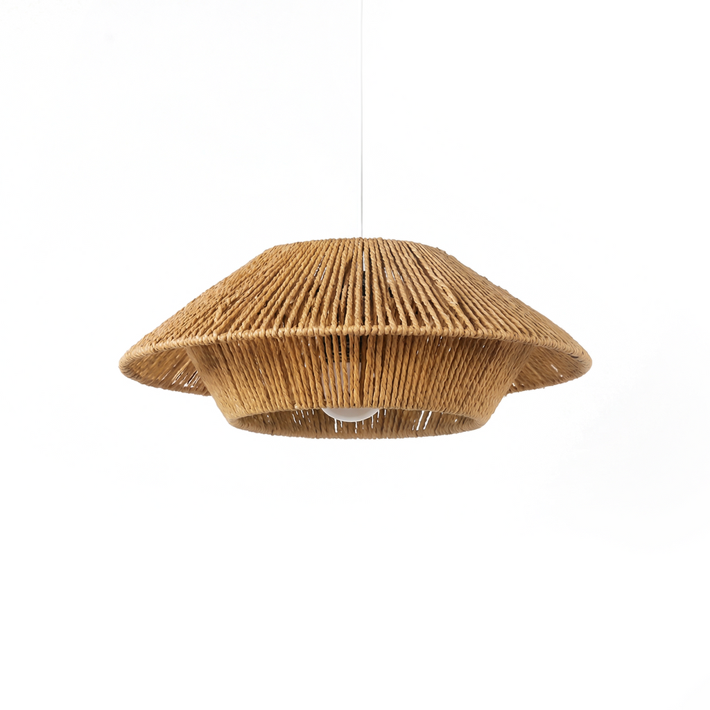 Auvella suspension, fond blanc