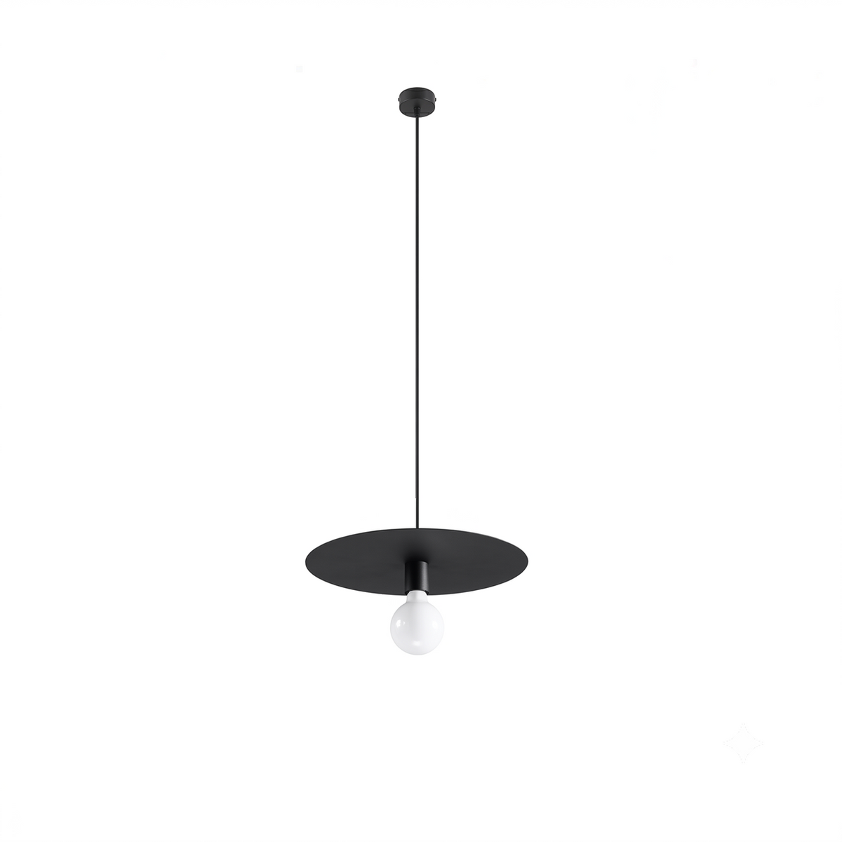 Novastra suspension, fond blanc