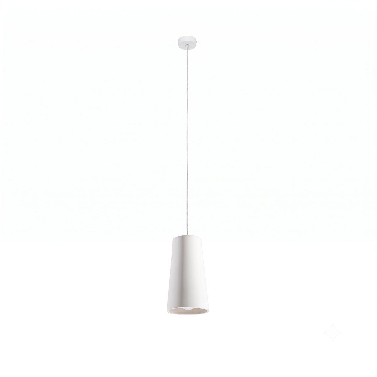 Zephira suspension, fond blanc