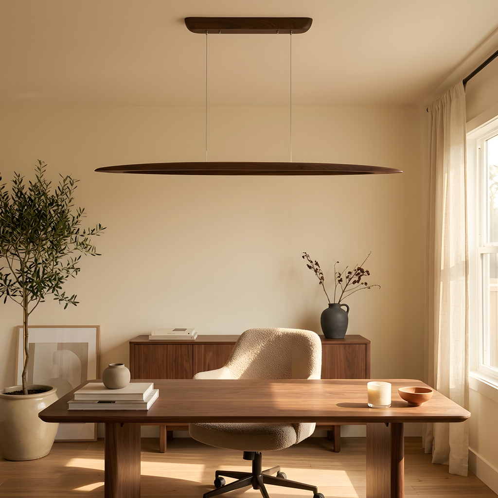 Miralta suspension linéaire bois, lumière du soir