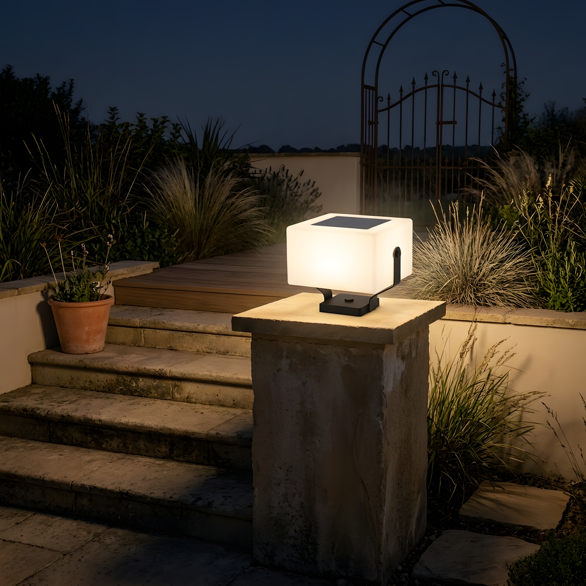 Moreana lampe à poser extérieure vue d'ensemble