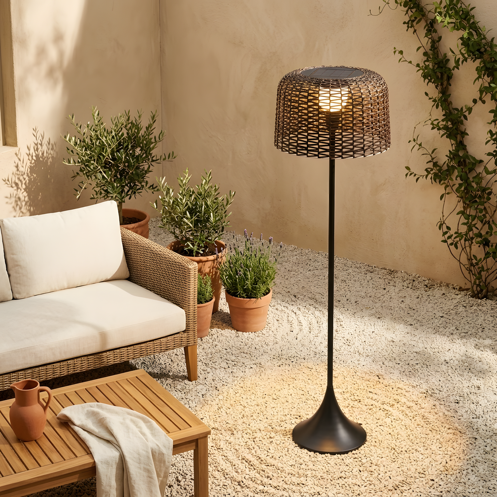 Peliano lampadaire extérieur détail de lumière