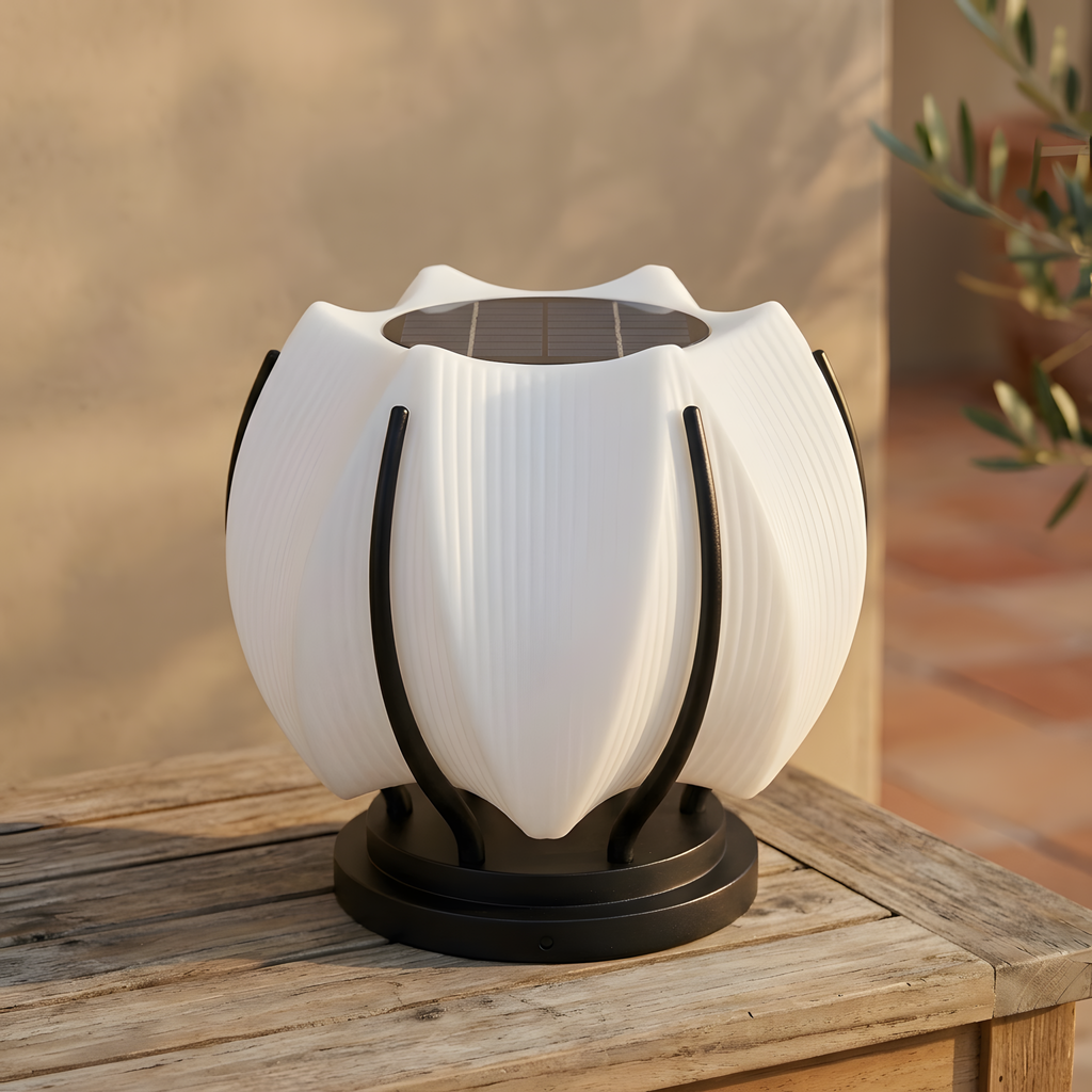 Toralia lampe à poser extérieure mise en situation