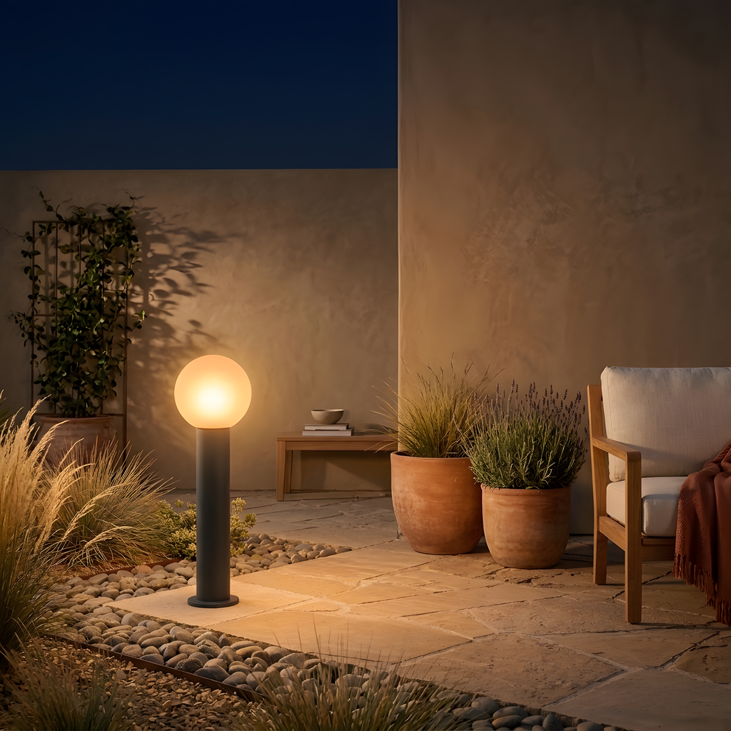 Zalaelia lampe à poser extérieure ambiance du soir
